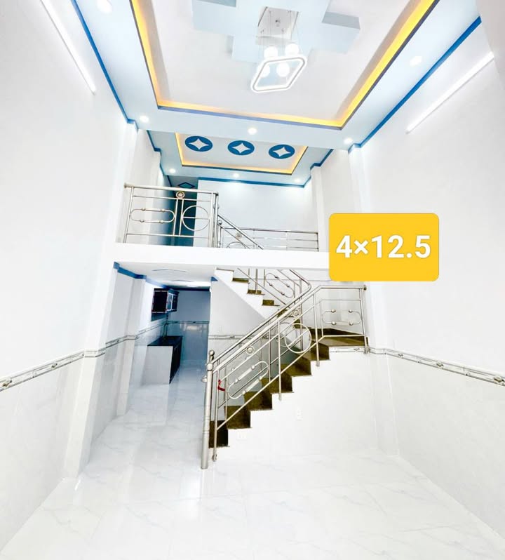 Nhà Trệt Lửng Dĩ An 50m² giá 1.29 tỷ - Gần vòng xoay An Phú!