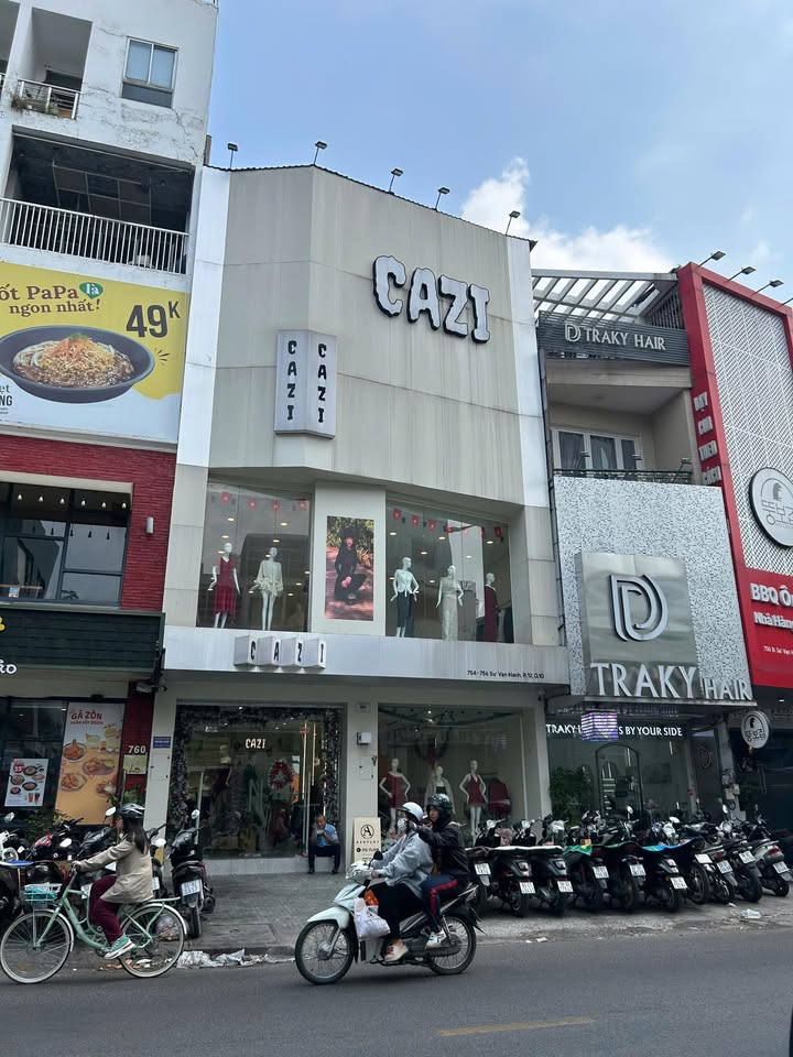 Nhà phố cho thuê Sư Vạn Hạnh Quận 10 - Diện tích 160m² - Nhận nhà ngay!