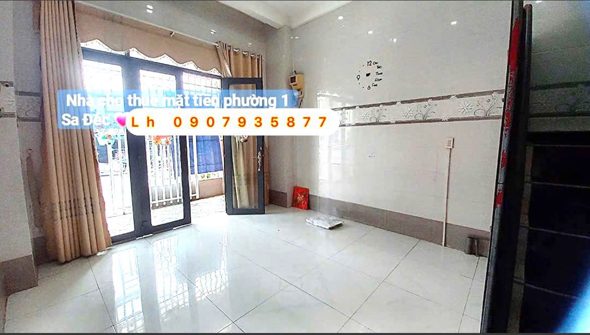 Nhà mặt tiền Trần Hưng Đạo, Sa Đéc 69m² giá 2.2 tỷ - Đón gió mát mẻ, phù hợp cho kinh doanh!