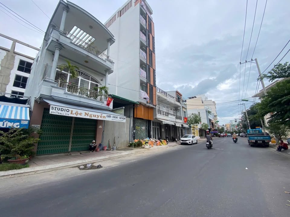 Đất mặt tiền Nguyễn Bỉnh Khiêm Nha Trang 153m² giá 38.325 tỷ - Cơ hội đầu tư hiếm có!