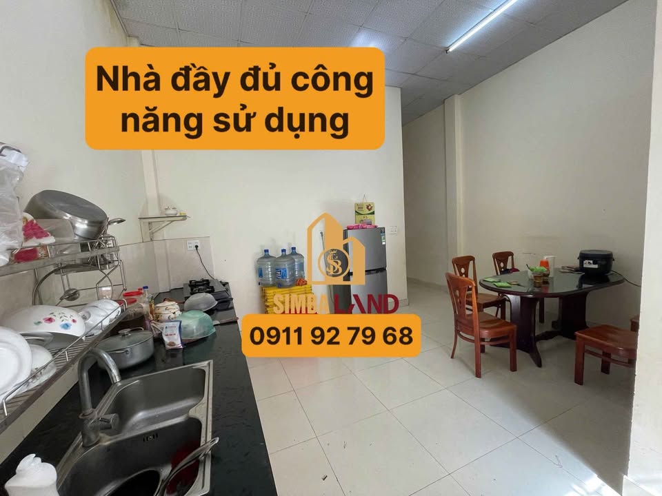 Nhà 2 phòng ngủ tại Lô 90, Đức Trọng 130m² giá chỉ 3,9 tỷ - An ninh, tiện ích đầy đủ!