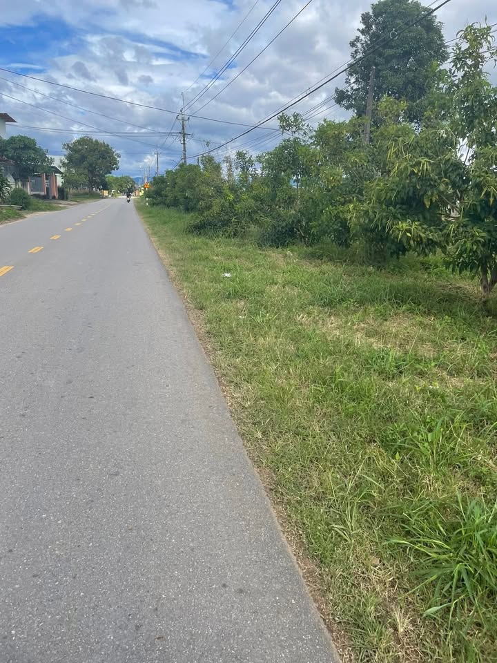 Đất nền Đắk Hà 1080m² giá 7 tỷ - Khu vực đông dân, phù hợp KD!