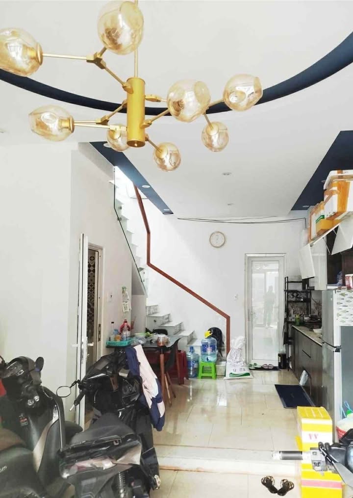 Nhà 2 tầng lô góc Đà Nẵng 52m² giá 3.5 tỷ - Vị trí trung tâm sầm uất!