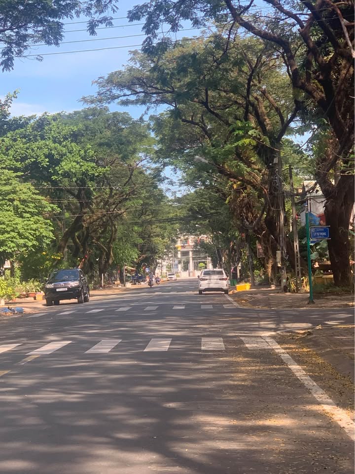 Đất nền Tiến Thành, Đồng Xoài 1400m² - Mặt tiền đường nhựa, giá thỏa thuận!