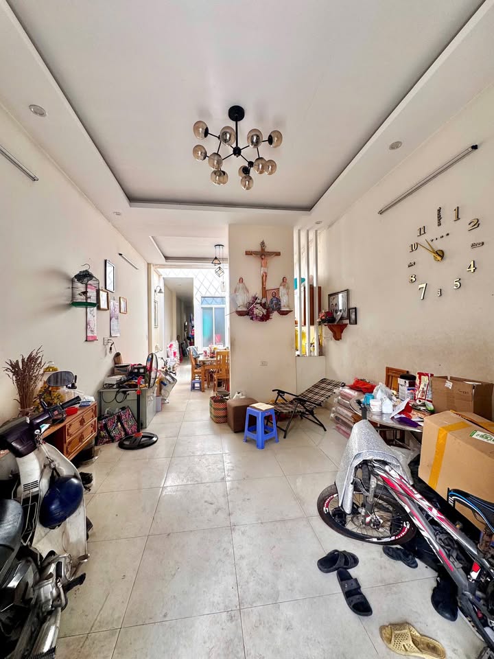 Nhà 1 Lầu Trệt Tân Biên, Biên Hòa 151m² giá 3.65 tỷ - Sẵn sàng ở ngay!