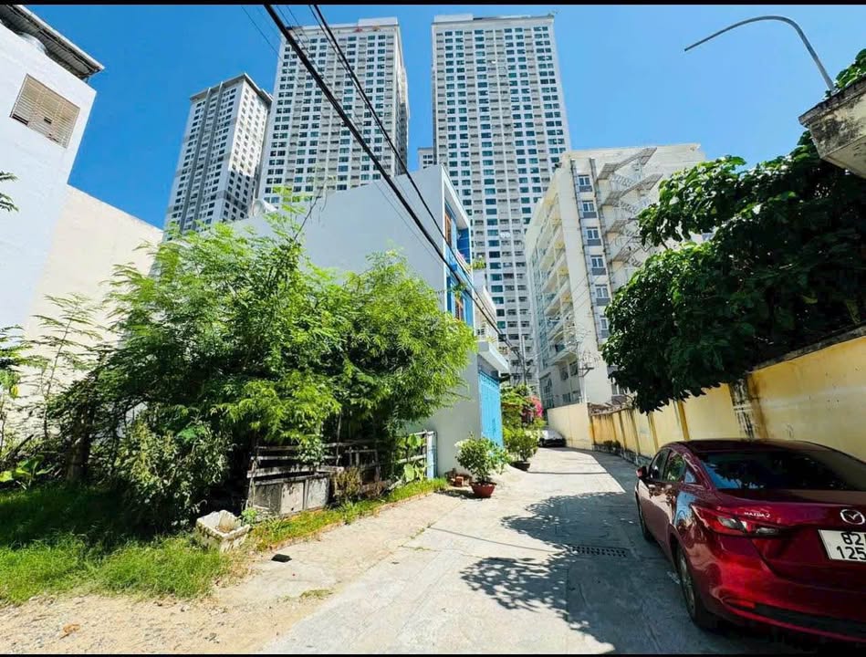 Đất mặt tiền Cao Văn Bé Nha Trang 198m² giá 22.572 tỷ - Cách biển chỉ 30s đi bộ!