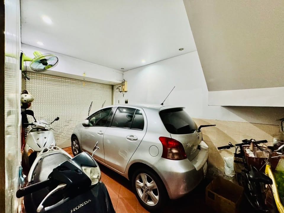 Mặt tiền kinh doanh quận 10 99m² giá 16 tỷ - Đầu tư sinh lời ngay!