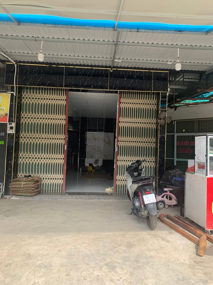 Nhà mặt tiền đường Lê Lợi, phường 5, Tuy Hòa - Giá chỉ 5.5 triệu/tháng!