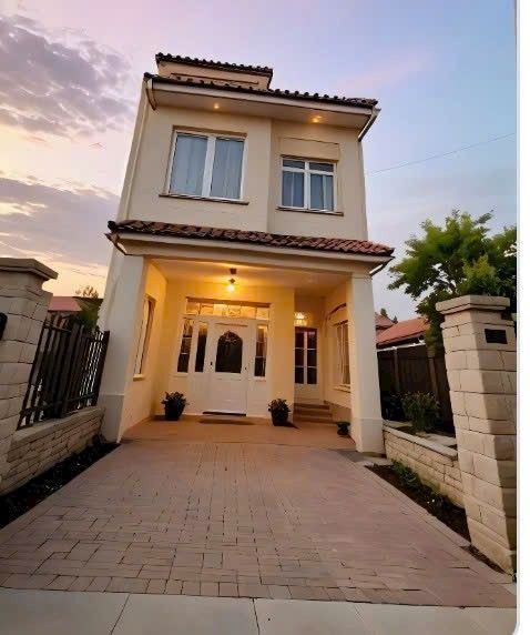 Nhà đẹp Ngãi Giao 120m² giá 2.5 tỷ - Sẵn sàng về ở ngay!