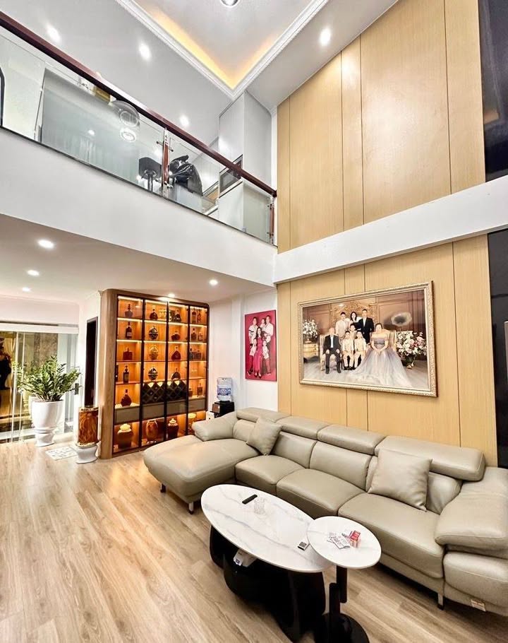 Nhà phân lô Tô Vĩnh Diện, Thanh Xuân 61m² giá 14 tỷ - Cơ hội hiếm có!