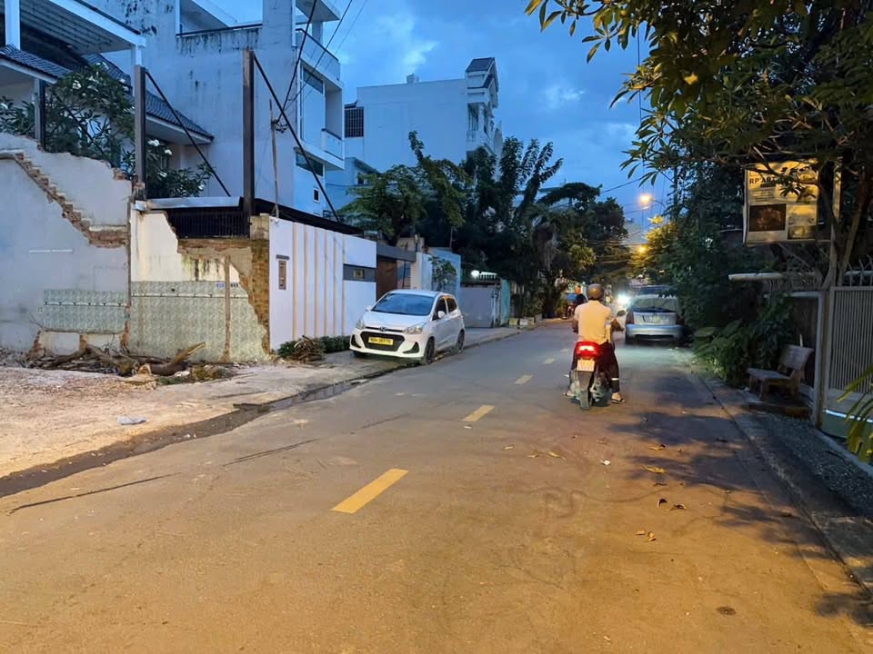 Đất nền Hiệp Thành 58m² giá 3.45 tỷ - Sổ đỏ chính chủ, xây dựng tự do!