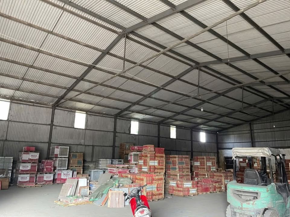 Cho thuê kho 760m² tại Nguyễn Trãi, Vinh - Giá chỉ 30.4 triệu/tháng!