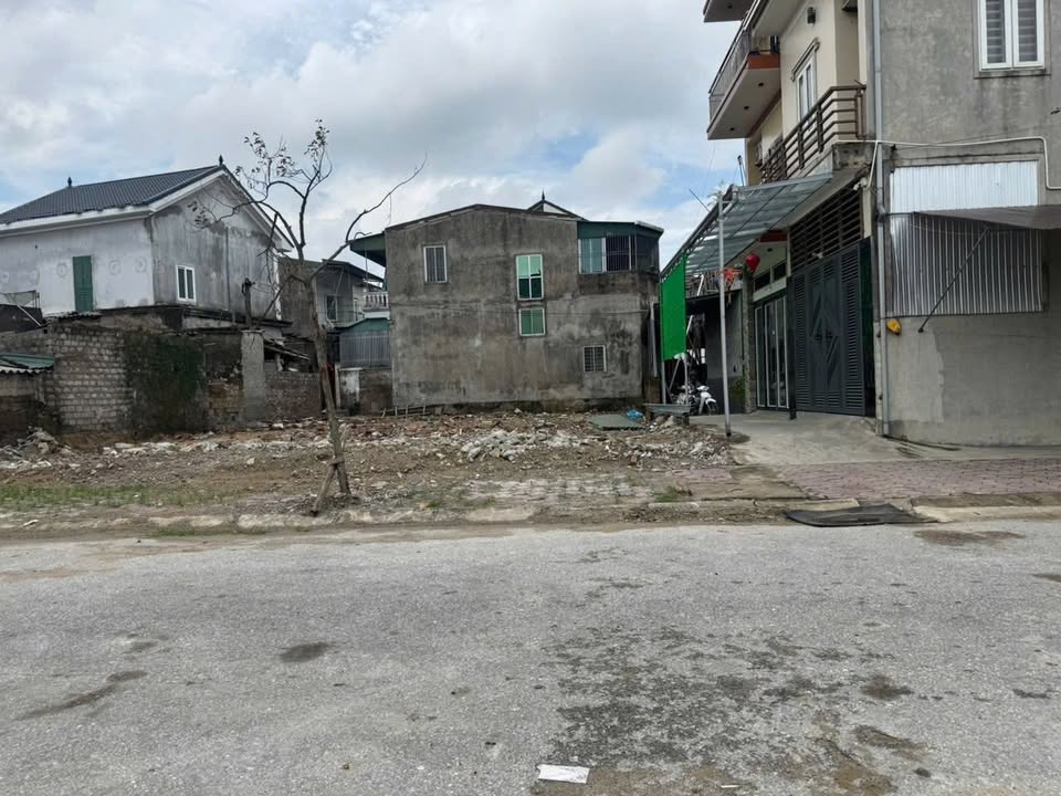 Nhà cấp 4 góc phố Phùng Phúc Kiều, Vinh 89m² giá 4.1 tỷ - Cơ hội đầu tư hiếm có!