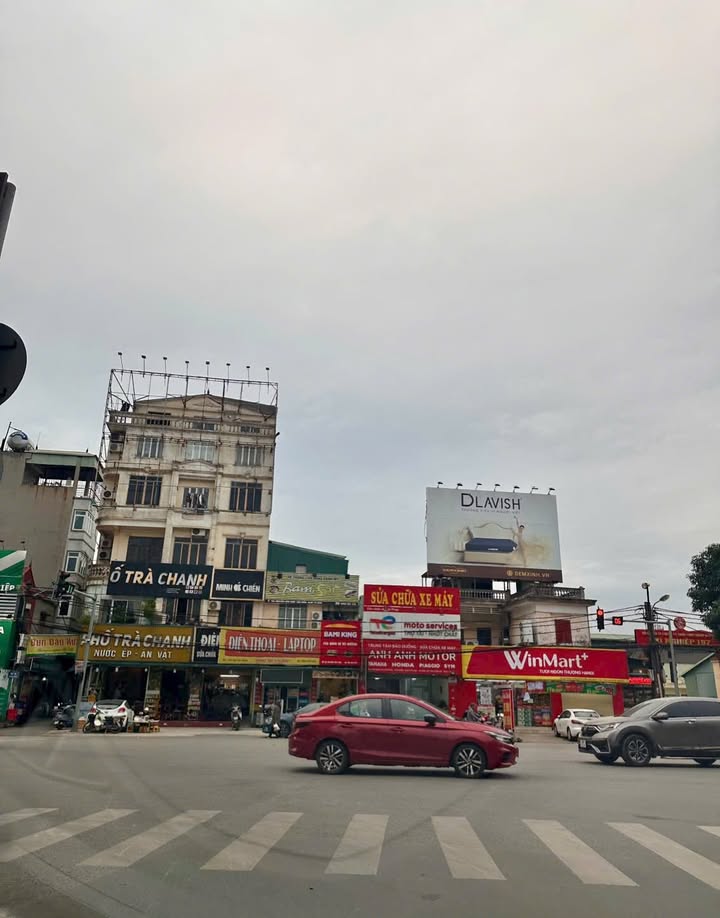 Nhà lô góc 4 tầng tại Nguyễn Văn Giáp, Cầu Diễn, 83m² - Đầu tư sinh lời ngay!