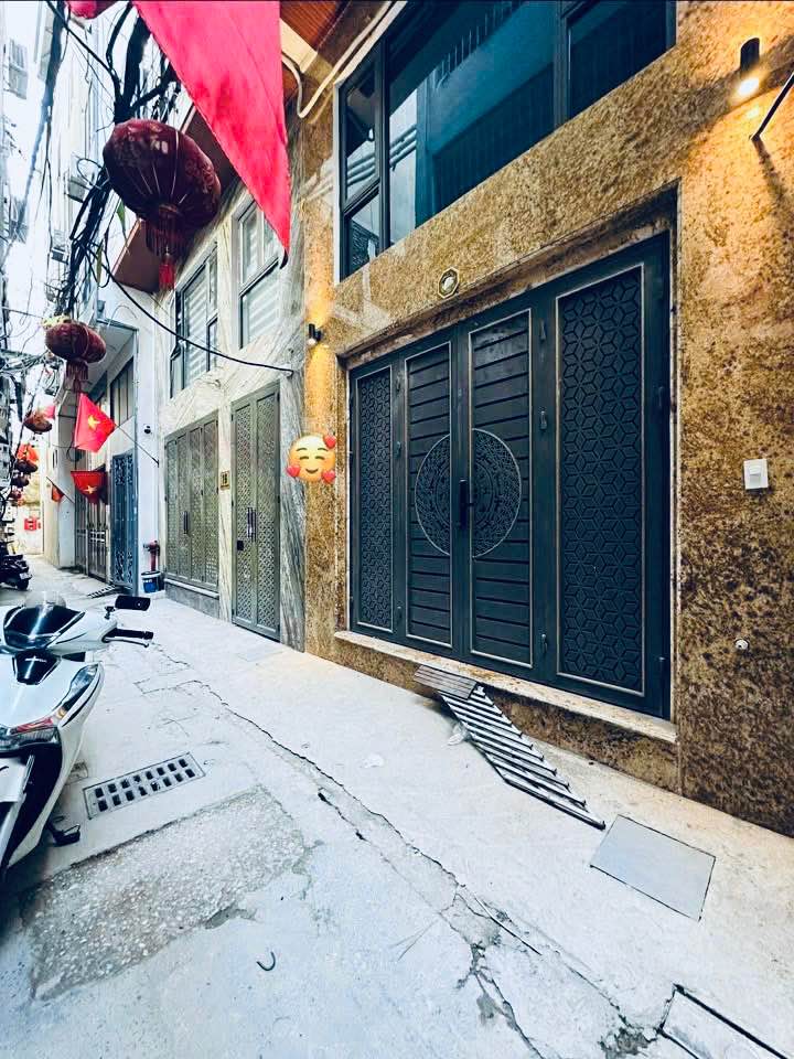 Nhà riêng Trần Quốc Vượng, Cầu Giấy 45m² - Thiết kế Châu Âu, sẵn sàng ở ngay!