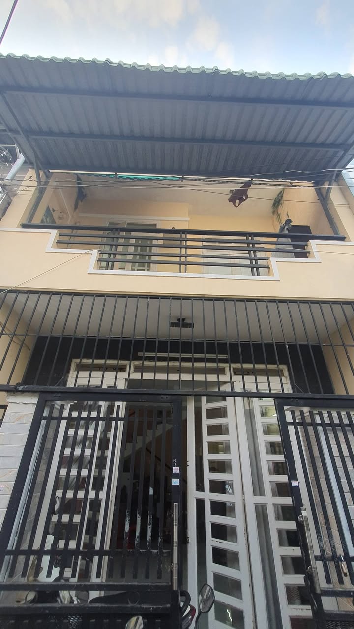 Nhà phố Vĩnh Lộc A Bình Chánh 54m² giá 1.99 tỷ - Hẻm ô tô, pháp lý chuẩn!