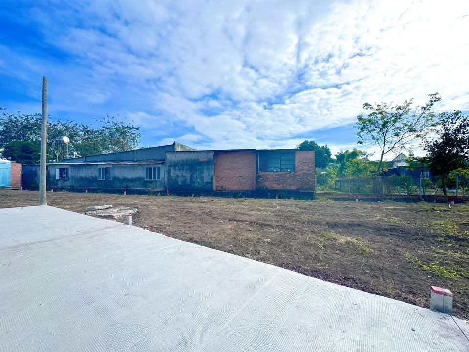 Đất nền Bàu Trâm 110m² giá 860 triệu - Sổ đỏ chính chủ, hỗ trợ ngân hàng!