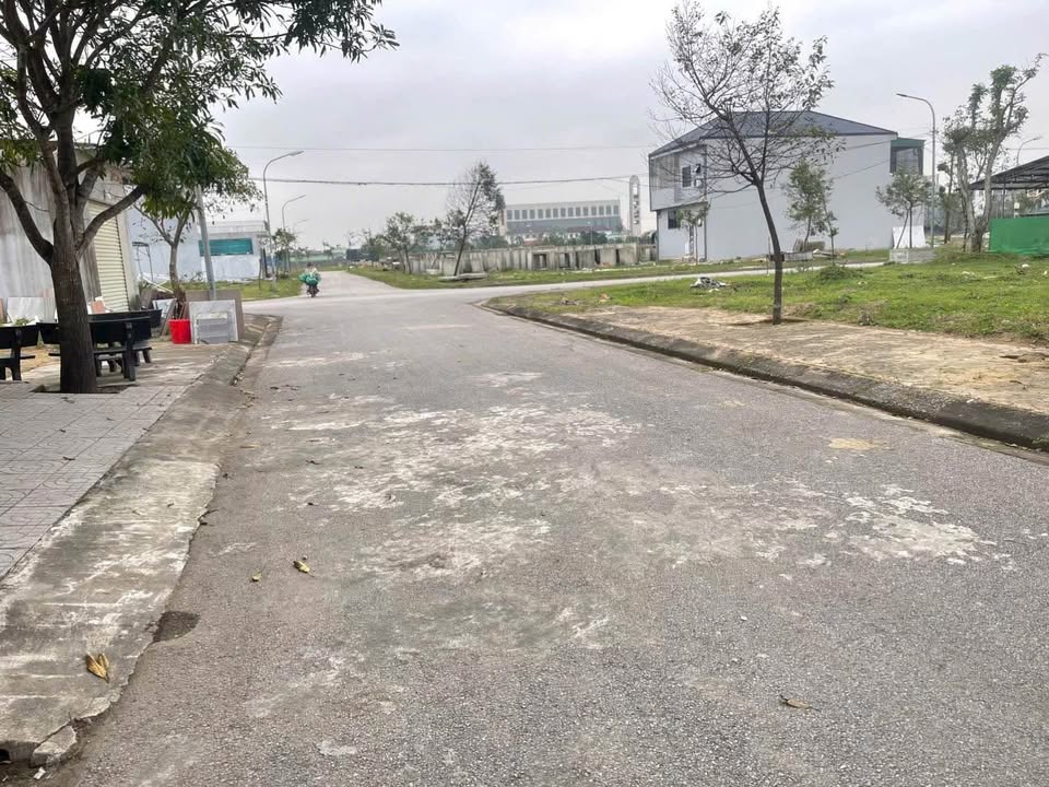 Đất tái định cư Nghi Phú 128m² giá 5 tỷ - Vị trí lý tưởng cho gia đình!