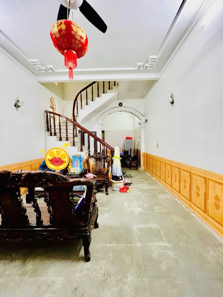 Nhà riêng Cầu Giấy 50m² giá 16.8 tỷ - Lô góc mặt ngõ Nguyễn Khang!