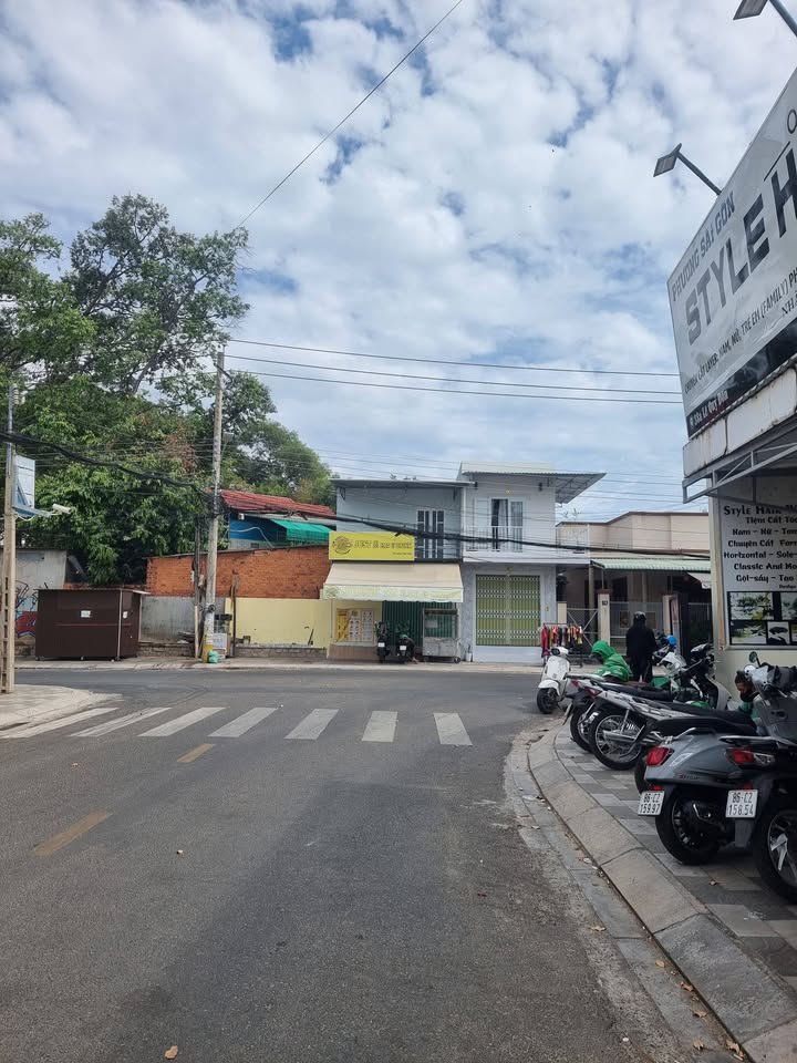 Nhà cho thuê mặt tiền Lương Thế Vinh, Phan Thiết 25m² giá 3 triệu - Sẵn sàng vào ở ngay!