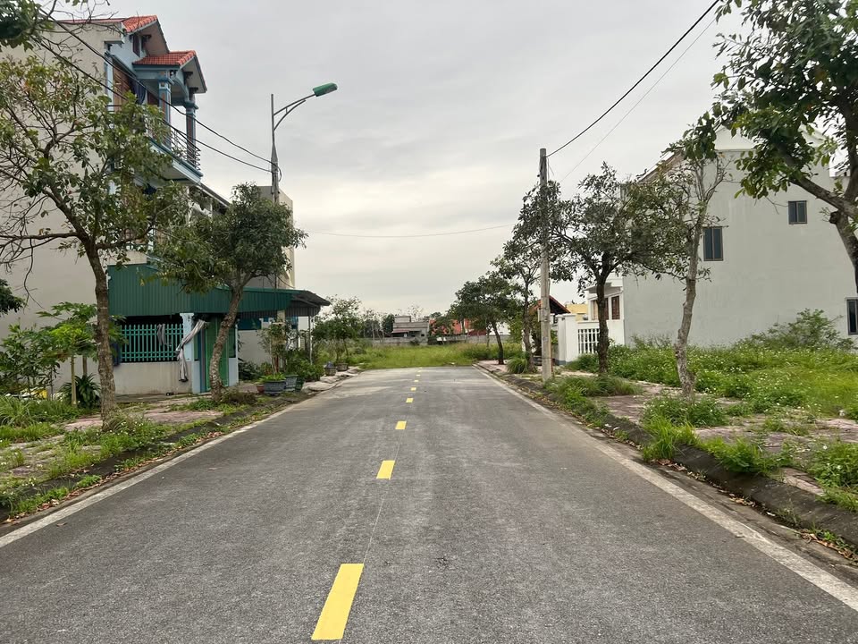 Lô đất liền kề Khu đô thị Mạnh Hùng 94m² giá 2 tỷ - Cơ hội đầu tư hiếm có!