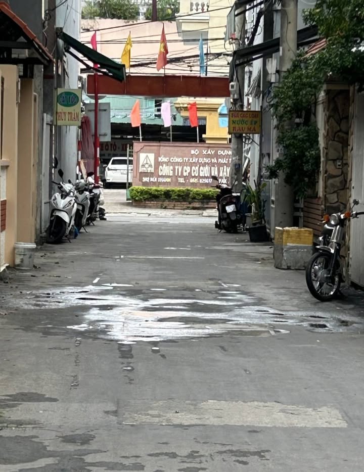 Nhà gác lửng Đà Nẵng 42m² giá 3,9 tỷ - Đầu tư lý tưởng trong trung tâm!