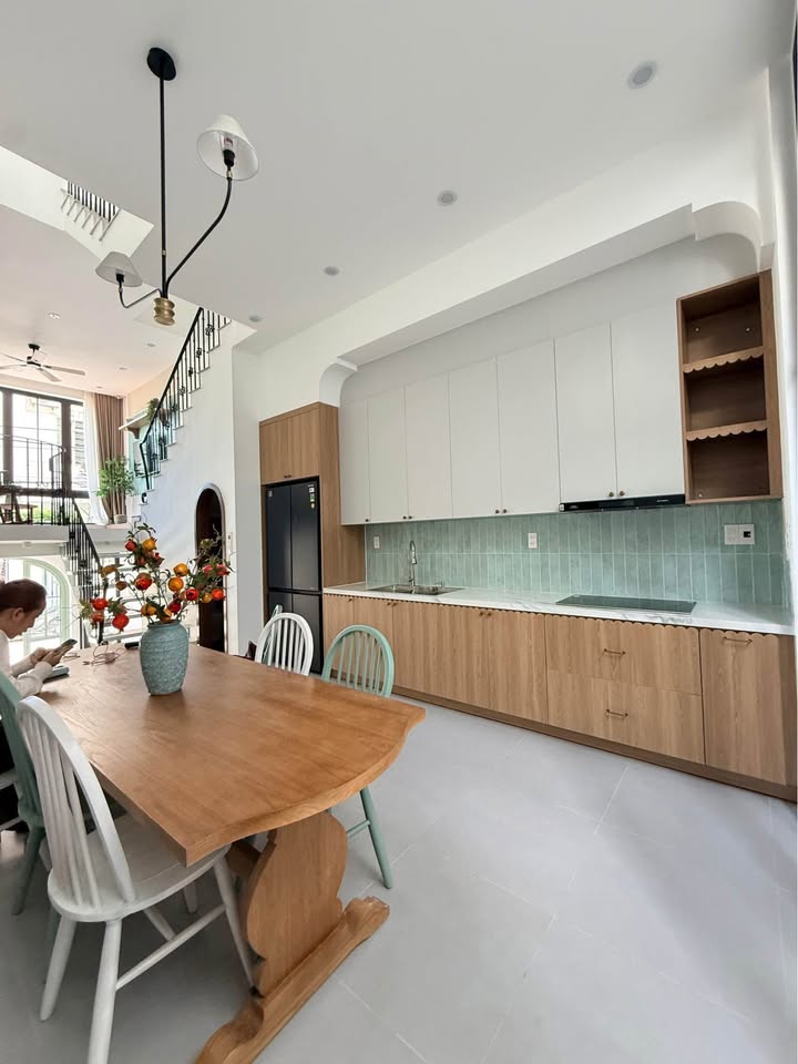 Nhà mới 3 tầng Tiểu La, Hải Châu 53m² giá 8 tỷ - Ô tô vào tận nhà!