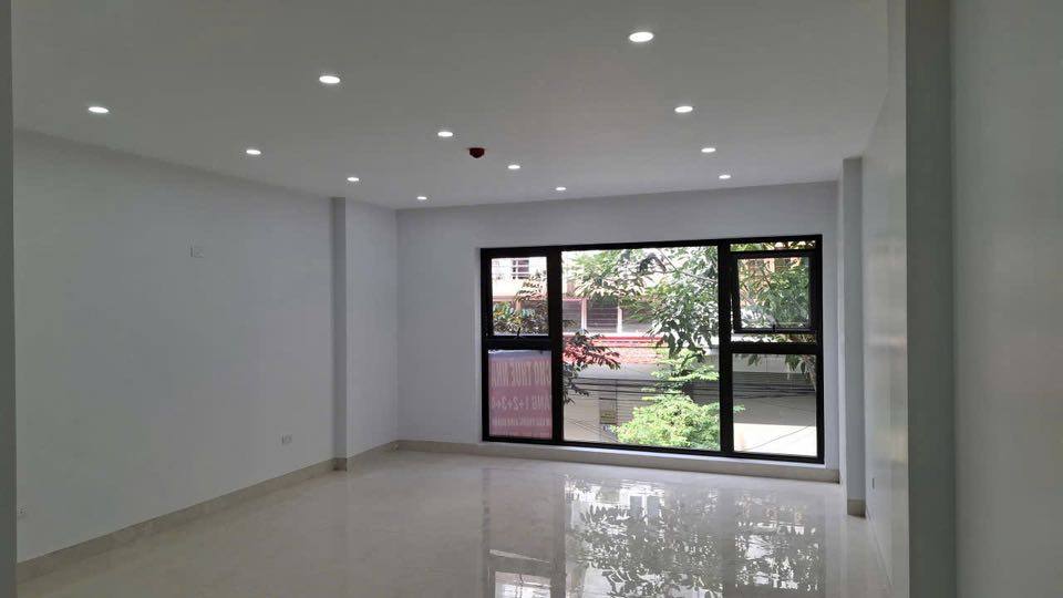 Cho thuê văn phòng Văn Phú Hà Đông 55m² giá 5,5 triệu - Thang máy tiện lợi!