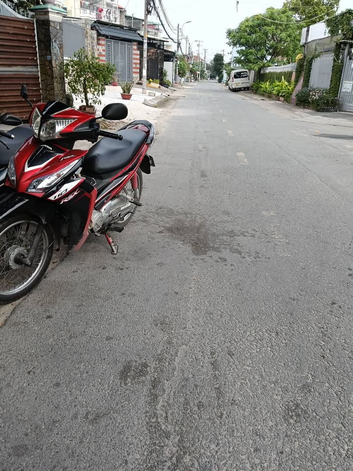 Nhà mặt tiền đường Trịnh Thị Miếng Hóc Môn 25m² giá 3 triệu - Chính chủ cho thuê ngay!