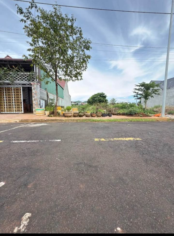 Đất thổ cư 245m² tại Đắk Nông - Sổ hồng riêng, giá 1.65 tỷ!