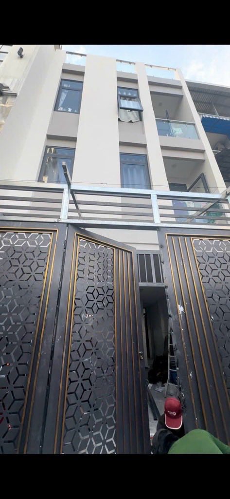 Căn hộ dịch vụ Xóm Chiếu quận 4 90m² giá 7.9 tỷ - Đầu tư sinh lời ngay!