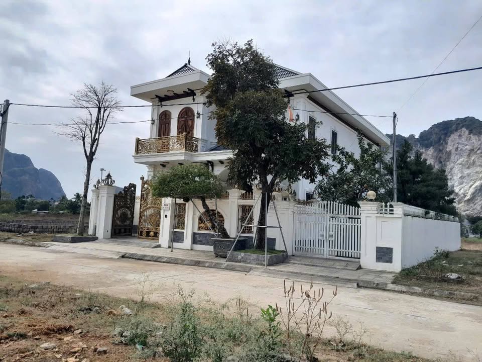 Đất ở đô thị Chi Nê 105m² giá 1.4 tỷ - Tiềm năng đầu tư lớn!