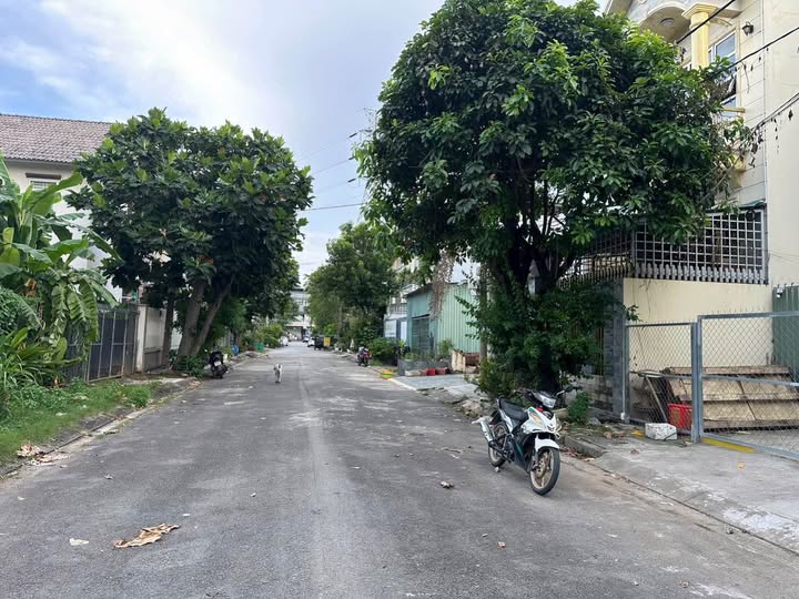 Đất nền Thủ Đức 122.5m² giá 13.8 tỷ - Gần ga Metro Bình Thái, vị trí đắc địa!