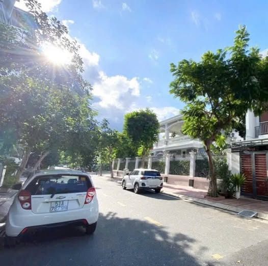 Đất nền mặt tiền đường số 8 khu đô thị Lê Hồng Phong 1 Nha Trang 100m² giá 6.5 tỷ - Cơ hội đầu tư tuyệt vời!