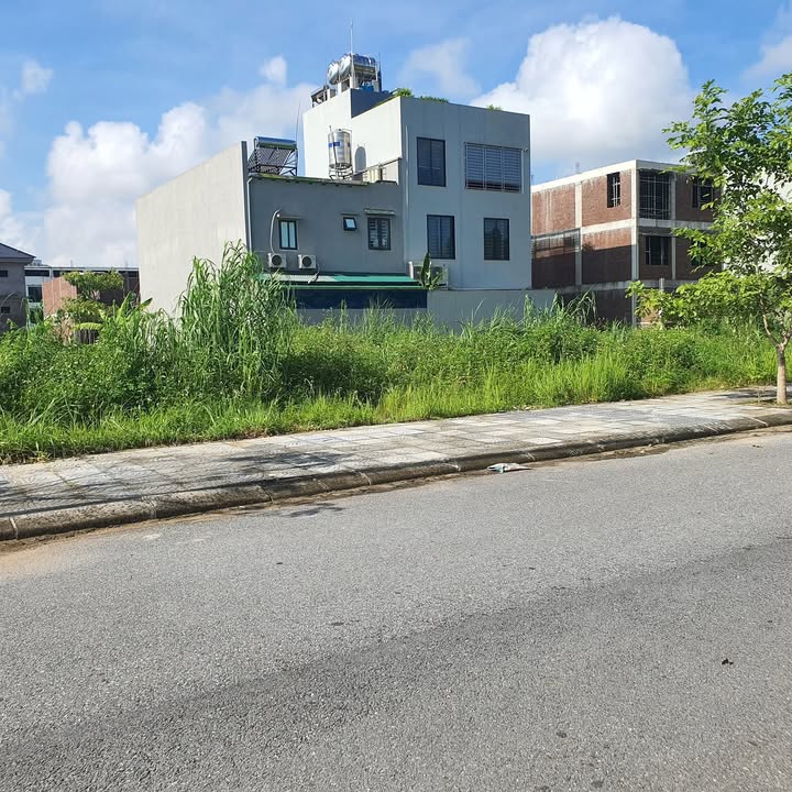 Đất nền KĐT Parkhill Thành Công Vĩnh Yên 150m² giá 2.325 tỷ - Sổ hồng chính chủ!