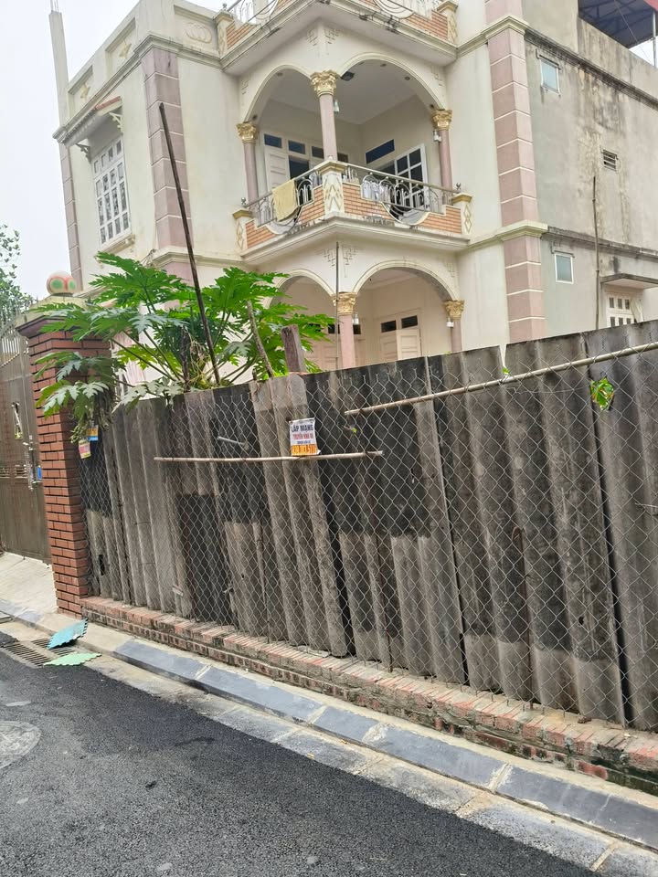 Đất nền Uy Nỗ, Đông Anh 97.6m² - Sổ đỏ chính chủ, phong thủy tốt