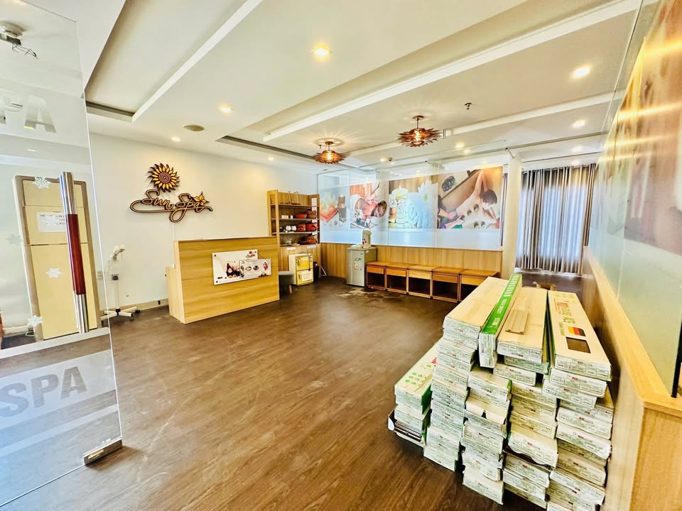 Cho thuê SPA tại Khách sạn mặt tiền Phan Liêm, Đà Nẵng - Diện tích 170m², chỉ 35 triệu/tháng!