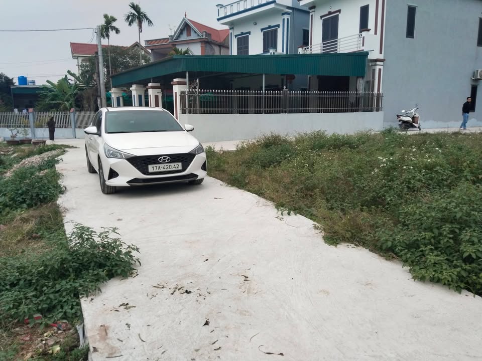 Đất nền thôn Anh Dũng, xã Đông La, 82m² chỉ 8 triệu/m² - Đầu tư sinh lời hấp dẫn!