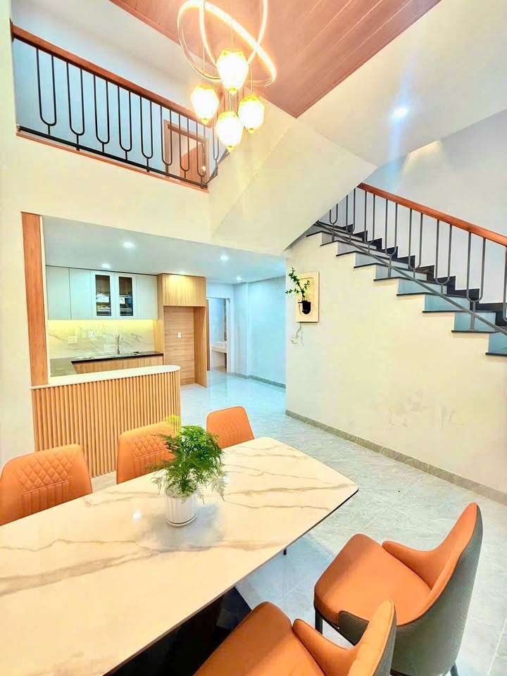 Bán Nh nha 3 Tầng Hòa Cường, Hải Châu Đà Nẵng 87.5m² - Nội Thất Đầy Đủ, Sẵn Sàng Vào Ở!