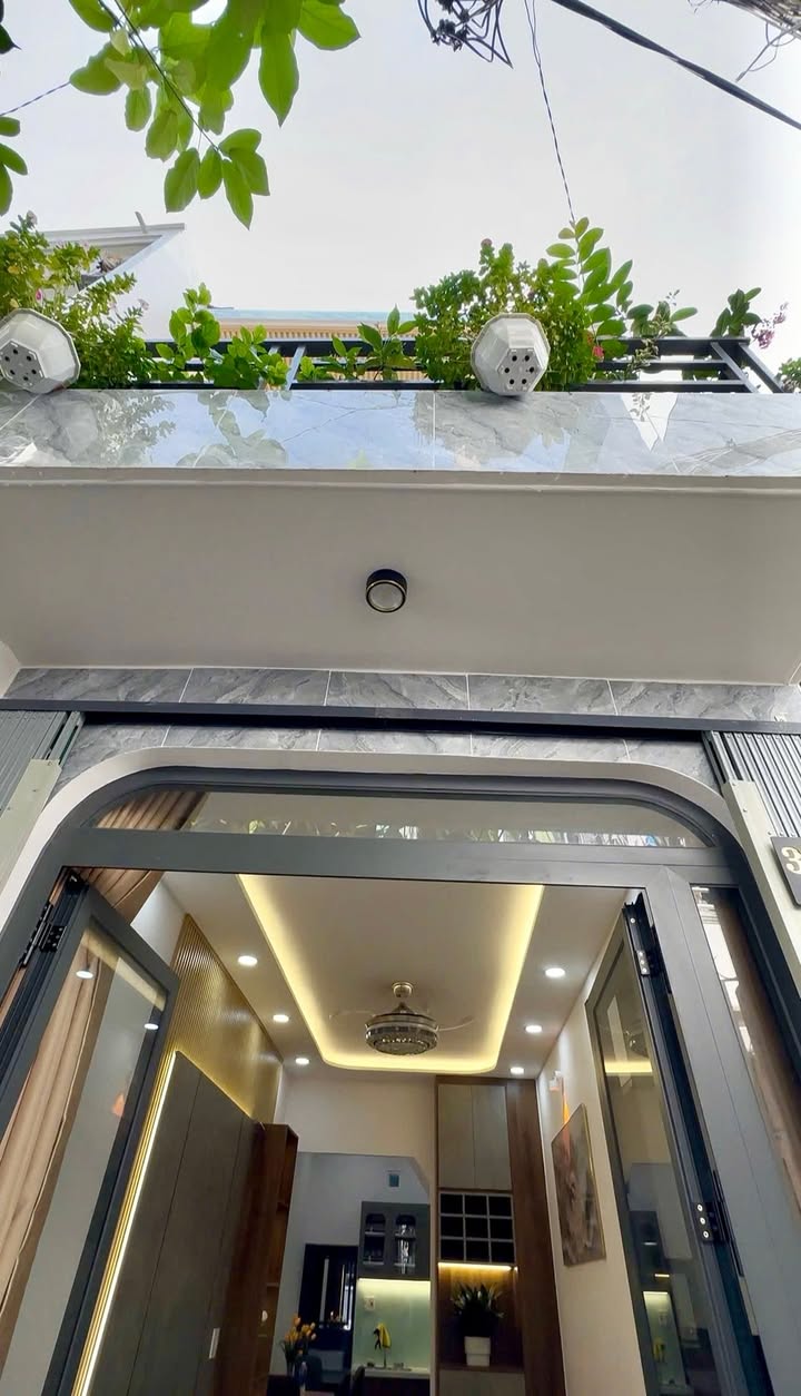 Nhà cho thuê mới tại Bình Thạnh 30m² giá 12 triệu - Full nội thất, sẵn sàng ở ngay!