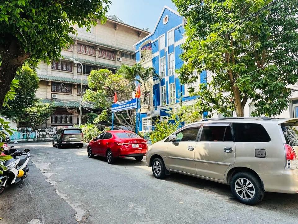 Căn hộ góc Phú Nhuận 40m² giá 2.5 tỷ - Chính chủ bán gấp!