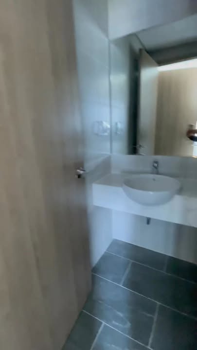 Căn hộ 2PN Glory Heights GH3 quận 9, 70m² giá 4.6 tỷ - View hồ bơi thoáng mát!