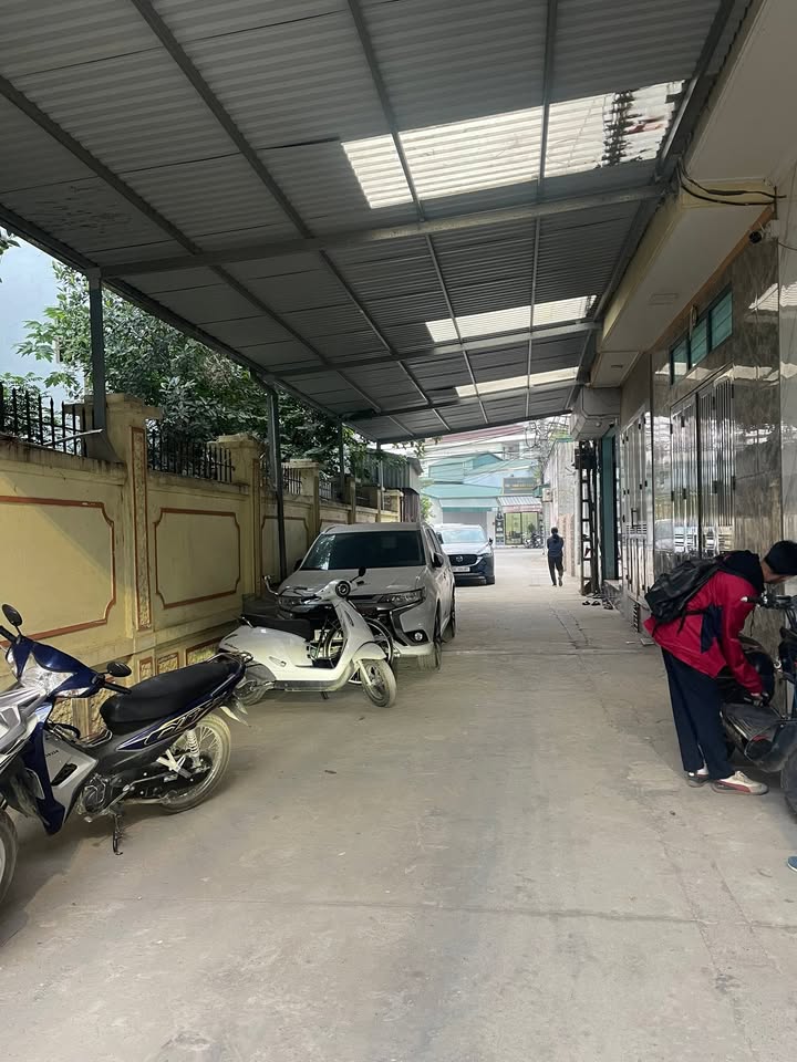 Nhà độc lập tại Nhổn - Bắc Từ Liêm 41m² giá 5 tỷ - Ô tô đỗ cửa, tiện ích đầy đủ!