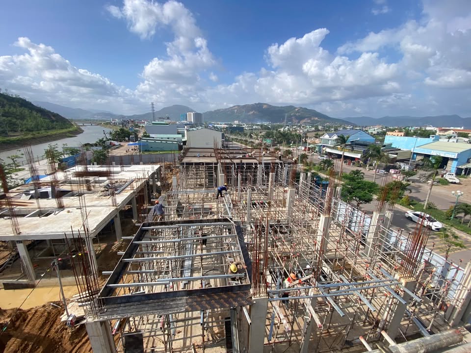 Shophouse Solera Quy Nhơn 330m² giá 6.3 tỷ - Cơ hội đầu tư vàng!