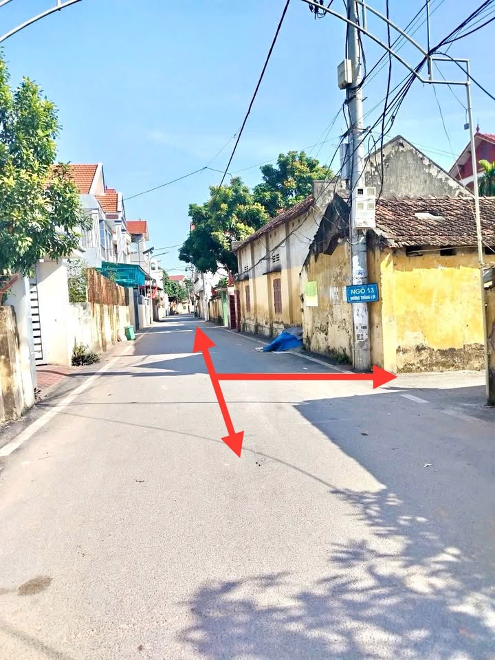 Nhà riêng tại Đan Phượng, 50m² giá 2 tỷ - Vị trí đẹp, tiện ích xung quanh