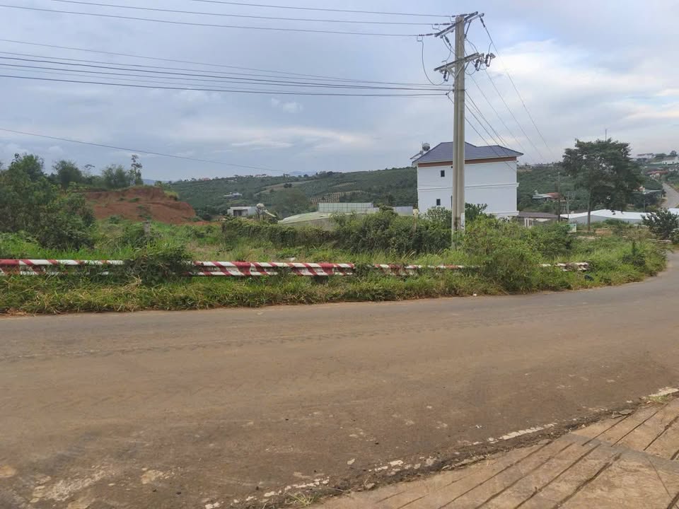 Đất nền Lâm Hà 1200m² giá chỉ từ 110 triệu - Sổ đỏ chính chủ, nhanh tay chốt liền!