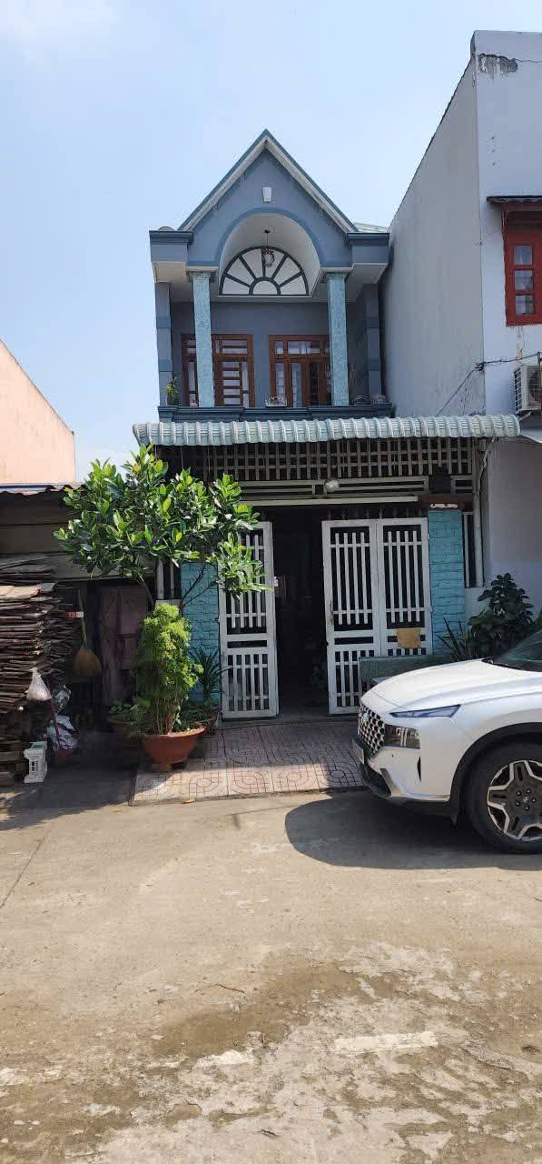 Nhà lầu trệt Dĩ An 86m² giá 4.2 tỷ - Yên tĩnh, không gian thoáng mát!