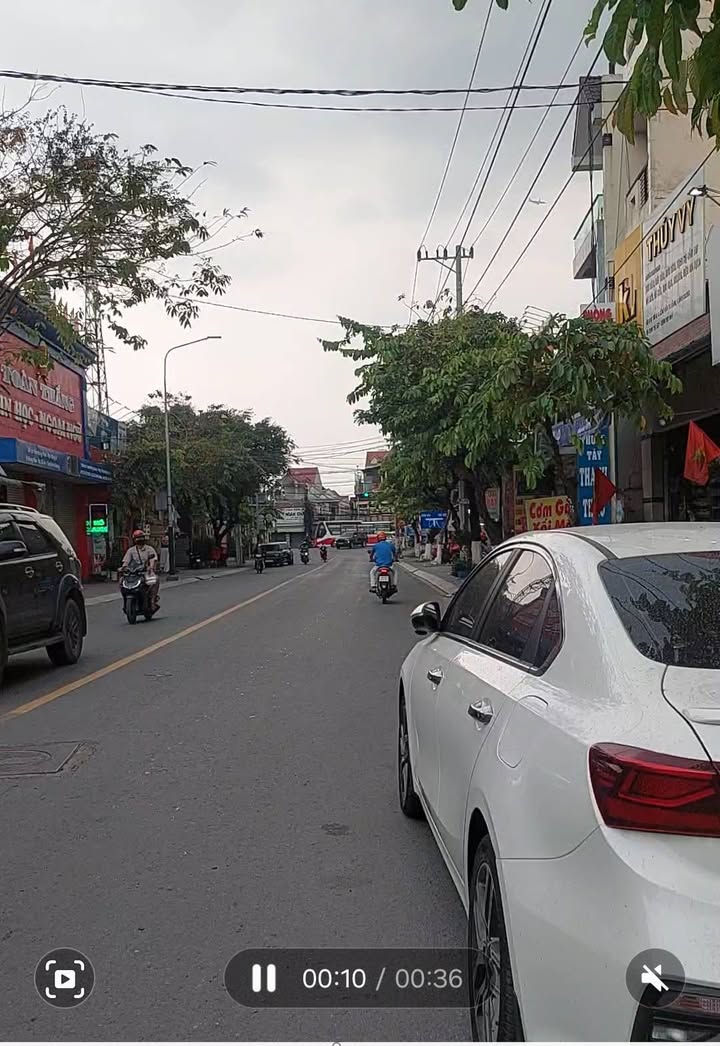 Bán đất mặt tiền Trần Hưng Đạo, Đông Hòa, Dĩ An 303m² - Tiềm năng đầu tư lớn!