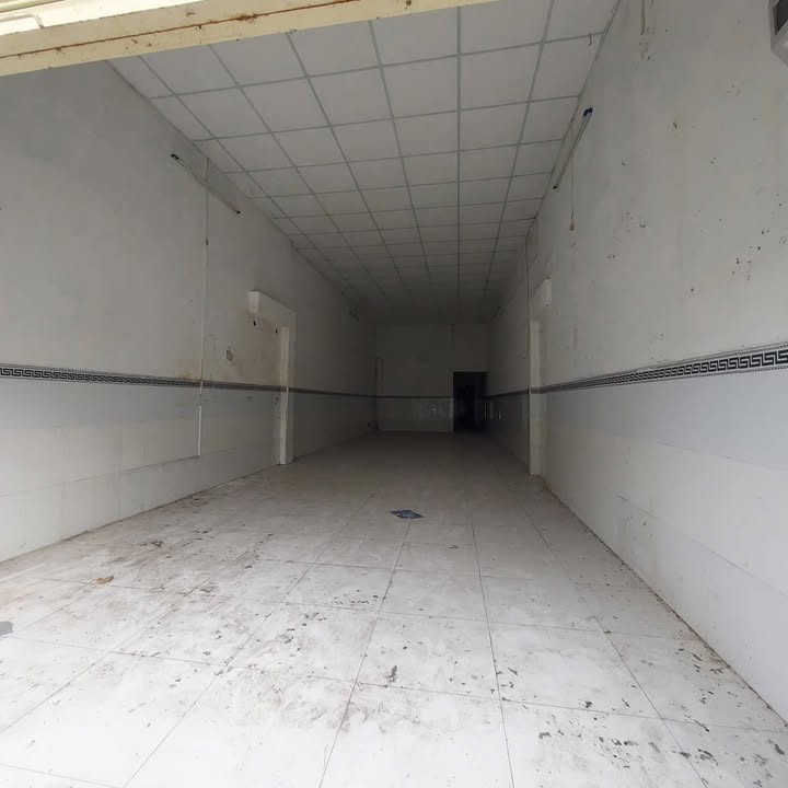 Nhà mặt tiền đường Phú Lợi, P2, 160m² chỉ 10 triệu - Kinh doanh thuận lợi!