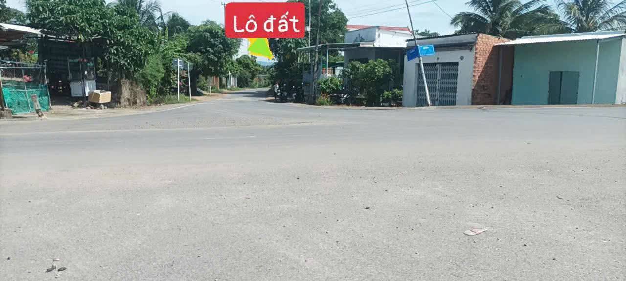 Đất nền Xuân Đồng, Diên Khánh 302m² giá 1 tỷ - Kinh doanh thuận lợi!